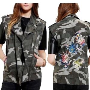 Silence + Noise Camo Floral Embroidered Vest Green Small Bohemian Boho Jacket